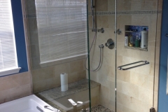 door panel with a return notch - towel bar handle